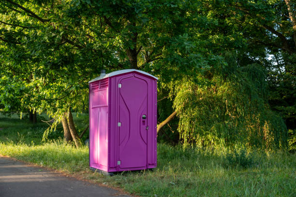 Best Portable restroom trailer rental  in Woodville, AL